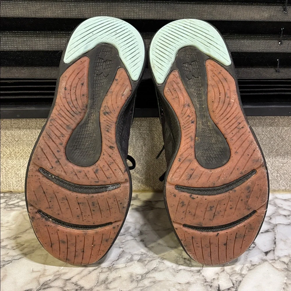 Under‎ Armour Black w multi color accents Breathe Bliss Training Shoe Size 7W - Picture 7 of 8